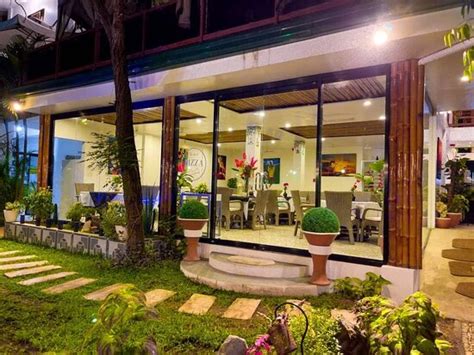 dumaguete city restaurants|GIARDINO ROMANTICO, Dumaguete City.